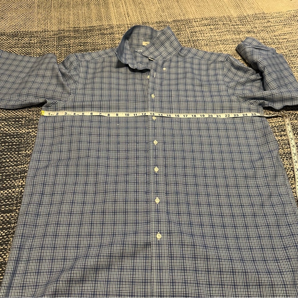 Ll Bean Wrinkle Resistant Button Down Size Xl - image 3